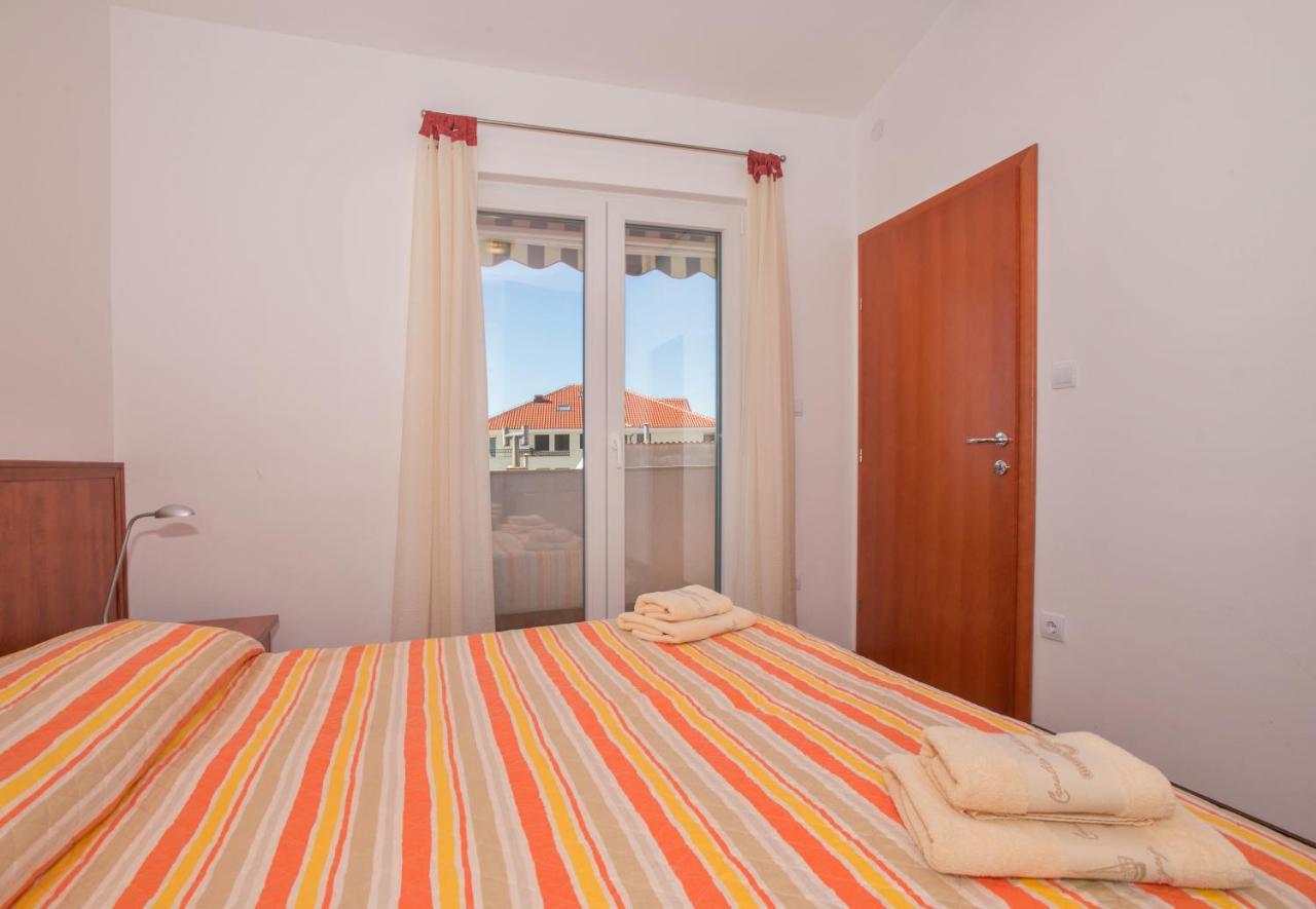 Apartments Marcela Makarska Exterior photo